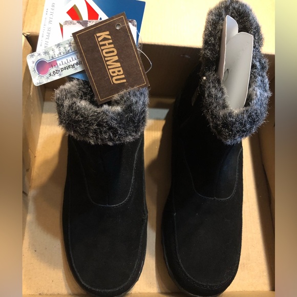 Khombu NEW Black Winter Boots with Fur Trim - Picture 13 of 16